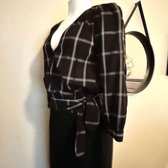 Madewell Open Front Tie Side Blouse - Picture 4 of 10